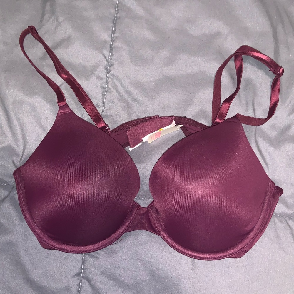 Brand new Victoria’s Secret pink bra Burgundy